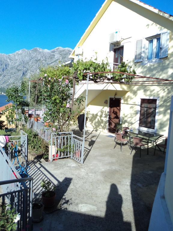 Guest House Pajovic Kotor Exterior foto